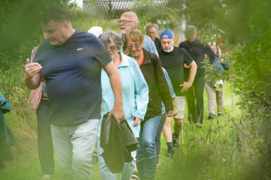 Prohlídka hřbitova 1