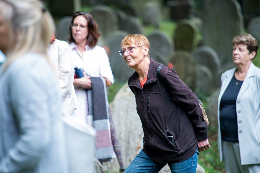 Prohlídka hřbitova 8