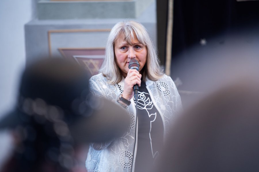 Zahájení a výstava 7